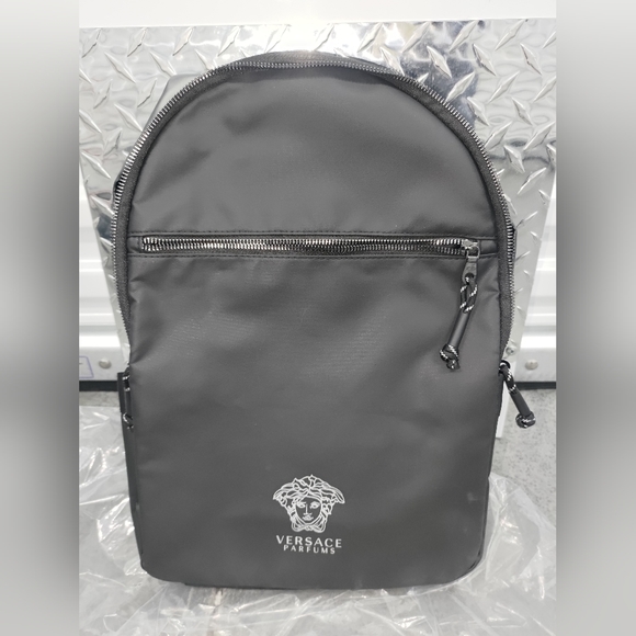 ✨Versace Perfumes backpack😍 - Picture 2 of 9